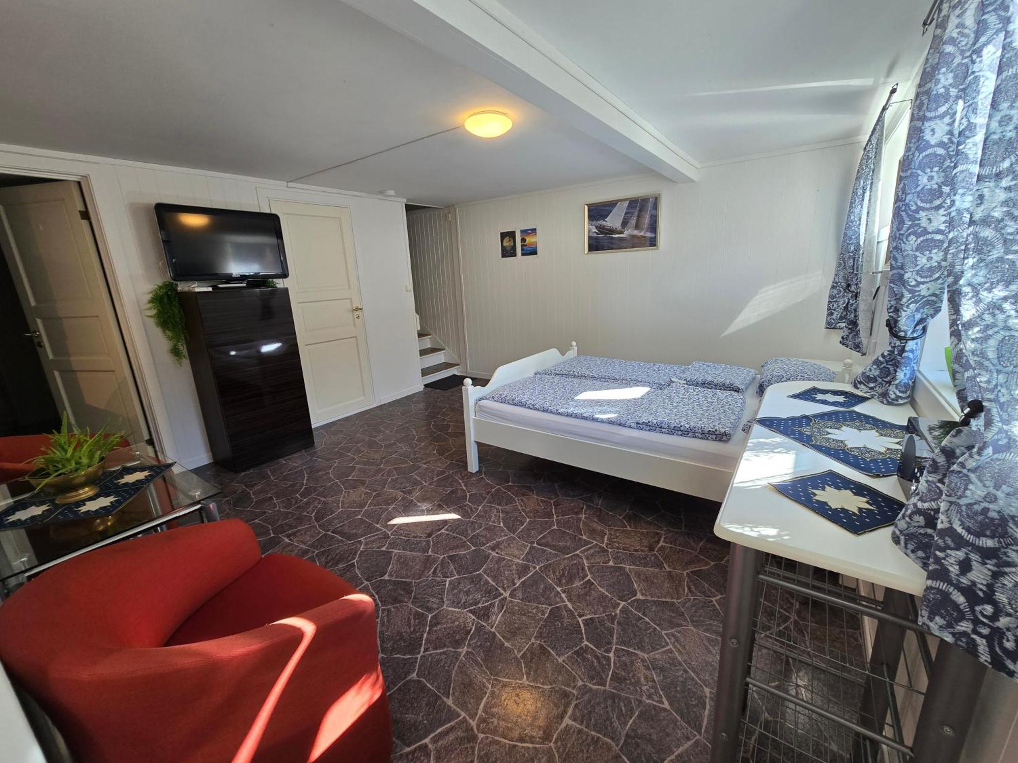 Hybel Til Leie Apartment ทเวเดสตรันด์ ภายนอก รูปภาพ