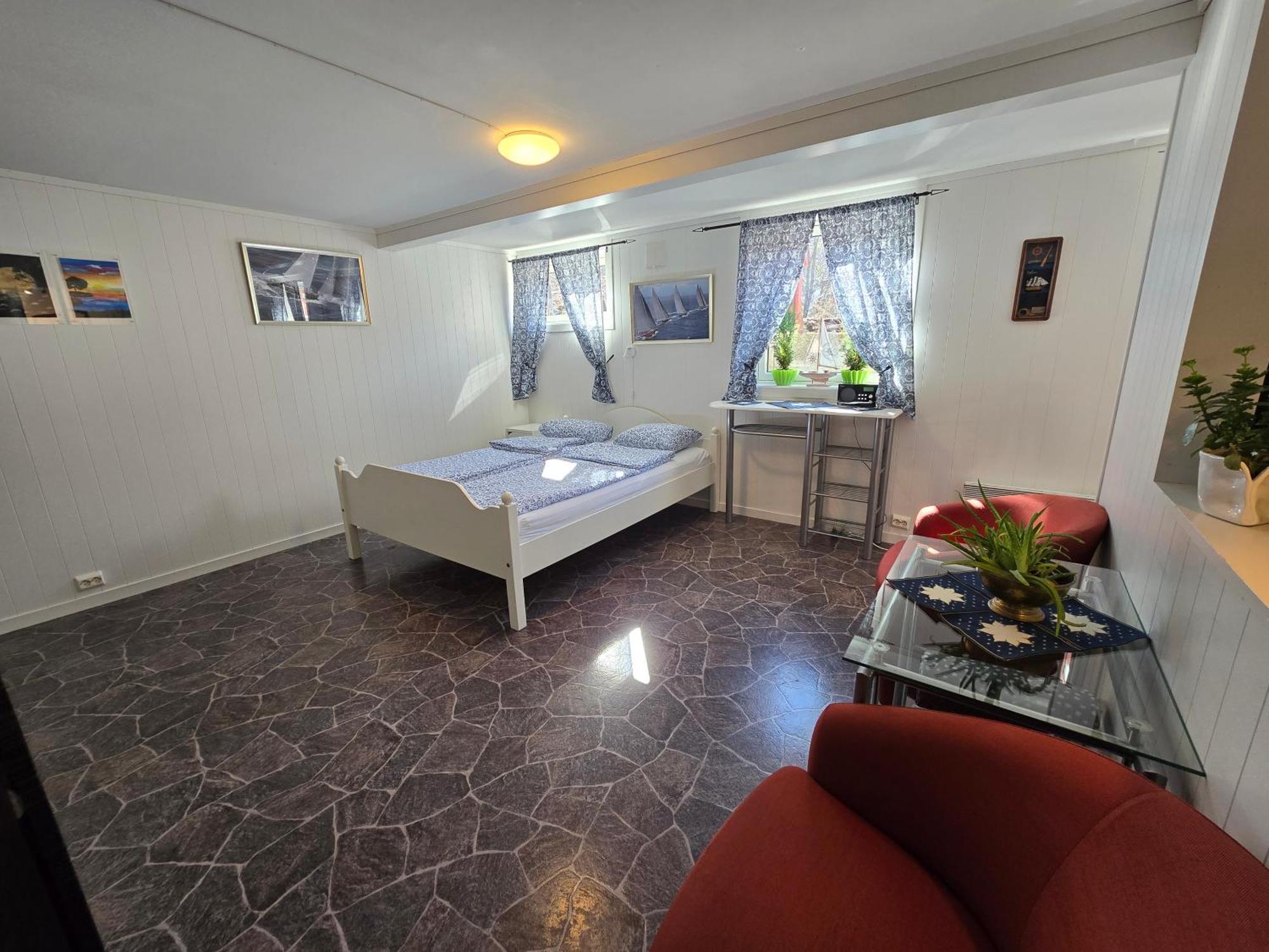 Hybel Til Leie Apartment ทเวเดสตรันด์ ภายนอก รูปภาพ